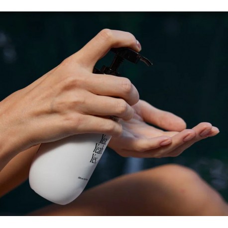 Парфюмированный лосьон для тела Yea.Yeah.Yes. Perfumed body lotion