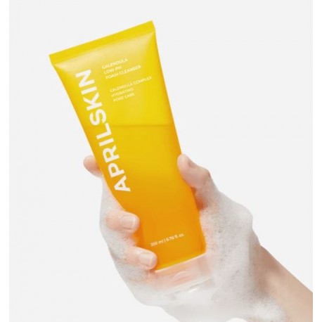 Мягкий гель для умывания с календулой APRILSKIN Calendula Low PH Gel Cleanser